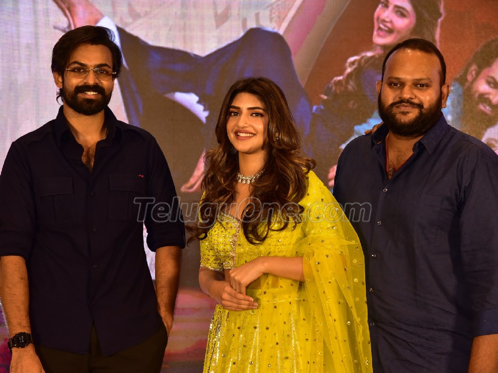 Adikeshava Movie 3rd Song Launch
